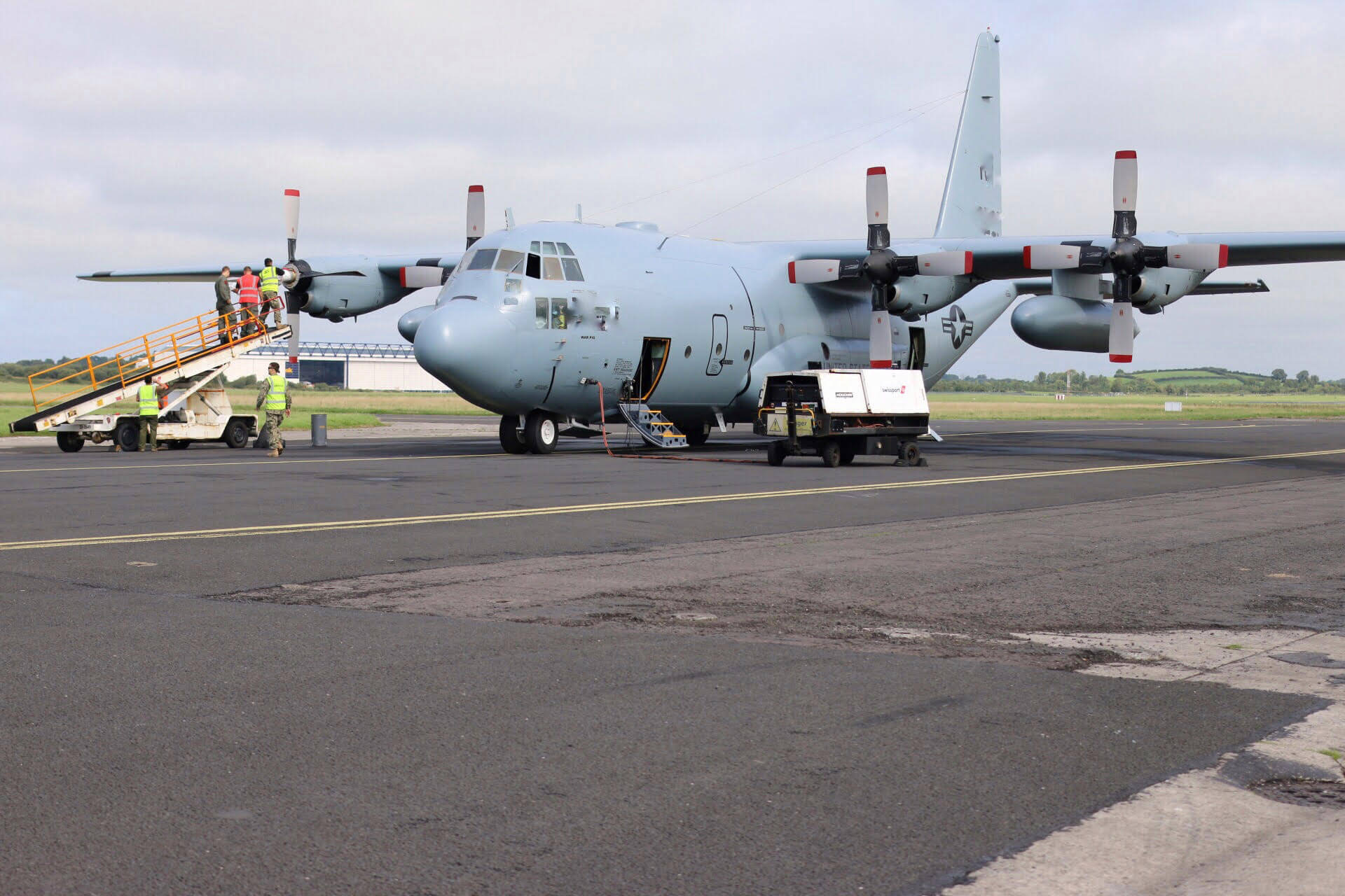 Ground crew servicing a US military aircraft at Shannon Airport
